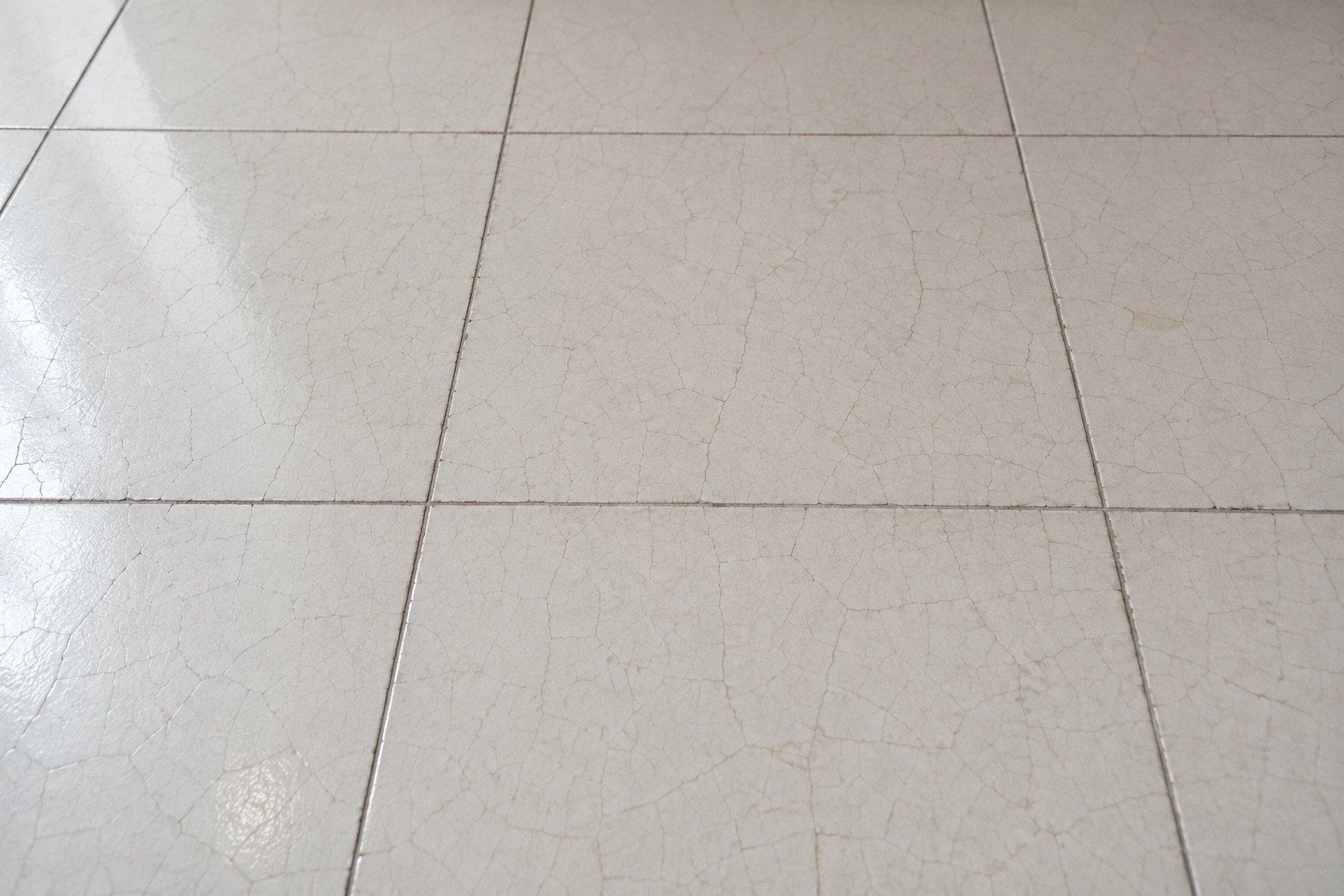 reseau-fissures-carrelage